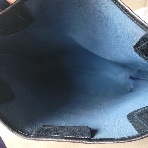 Authentic Gucci vintage web sherry line tote bag  16.002.44.87 (D07) - Picture 8 of 16